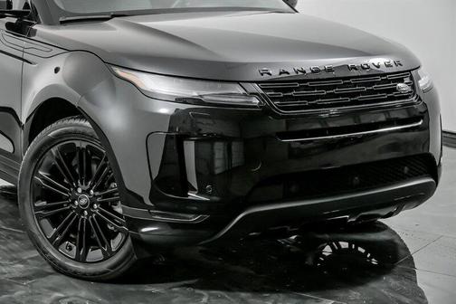 2024 Land Rover Range Rover Evoque Core S