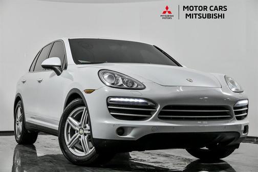 2014 Porsche Cayenne Platinum Edition