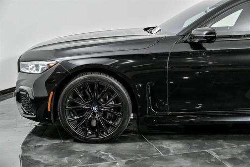 2020 BMW 750 i xDrive