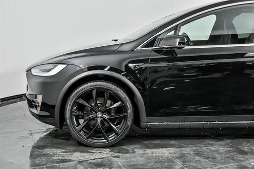 2020 Tesla Model X Long Range Plus Dual Motor All-Wheel Drive