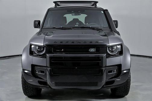 2022 Land Rover Defender 110 Carpathian Edition