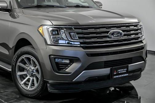Oxford White 2019 Ford Expedition XLT