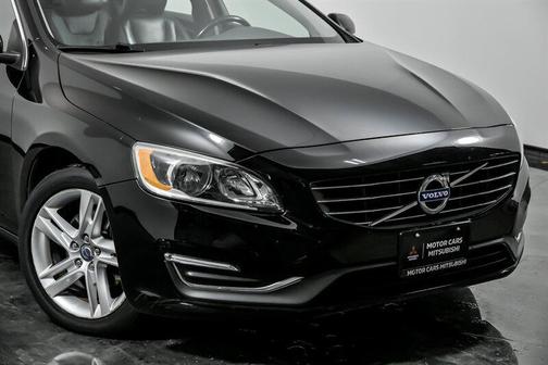 2015 Volvo V60 T5 Premier