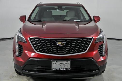 Red Horizon Tintcoat 2019 Cadillac XT4 Luxury