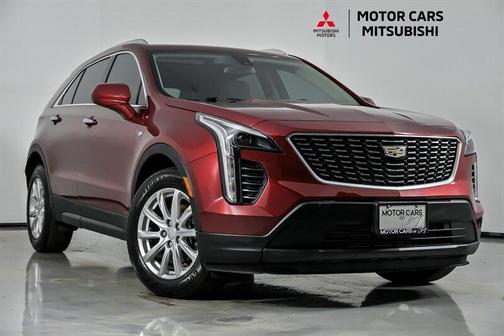 Red Horizon Tintcoat 2019 Cadillac XT4 Luxury