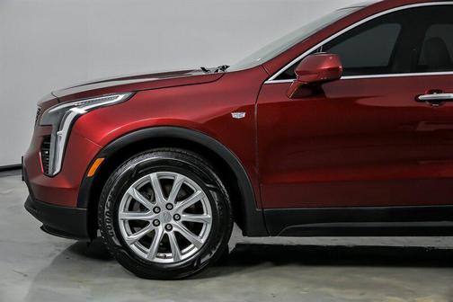 Red Horizon Tintcoat 2019 Cadillac XT4 Luxury