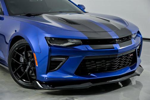 Hyper Blue Metallic 2017 Chevrolet Camaro 2SS