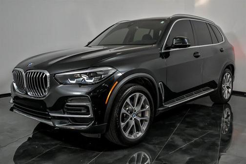 Black Sapphire Metallic 2023 BMW X5 xDrive40i