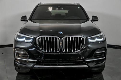 Black Sapphire Metallic 2023 BMW X5 xDrive40i