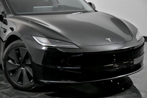2024 Tesla Model 3 Standard Range