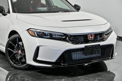 2023 Honda Civic Type R Touring