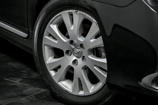 2012 Toyota Avalon Base