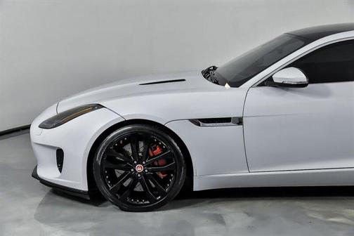2017 Jaguar F-TYPE S