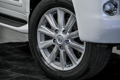 Starfire Pearl 2009 Lexus LX 570 Base