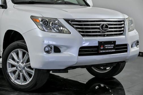 Starfire Pearl 2009 Lexus LX 570 Base