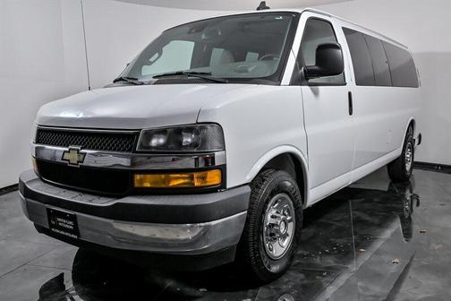 2019 Chevrolet Express 3500 LT