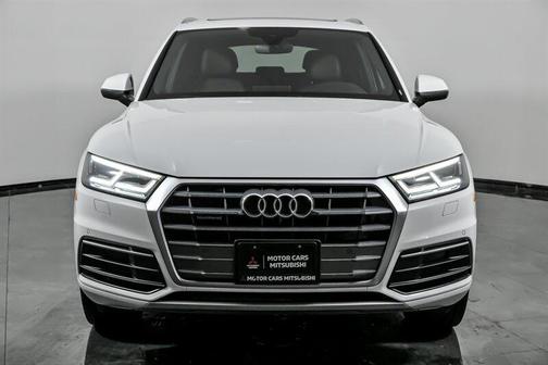 2018 Audi Q5 2.0T Premium Plus