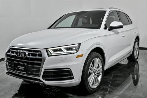 2018 Audi Q5 2.0T Premium Plus