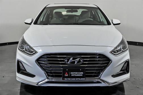 Quartz White Pearl 2018 Hyundai SONATA SE