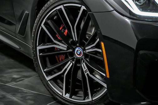 2023 BMW M550 i Xdrive