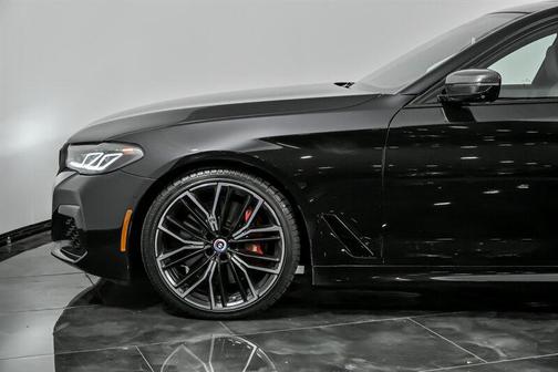 2023 BMW M550 i Xdrive