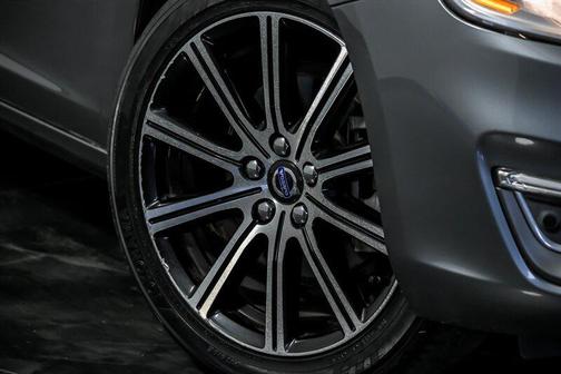 Osmium Grey Metallic 2018 Volvo S60 Inscription T5