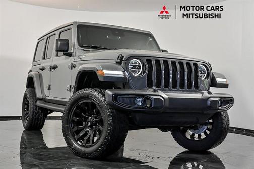 Sting-Gray Clearcoat 2019 Jeep Wrangler Unlimited Sahara