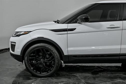2018 Land Rover Range Rover Evoque SE
