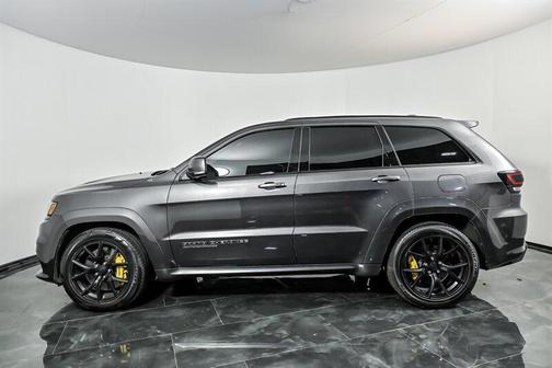 Granite Crystal Metallic Clearcoat 2019 Jeep Grand Cherokee Trackhawk