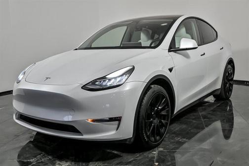 2023 Tesla Model Y Long Range Dual Motor All-Wheel Drive