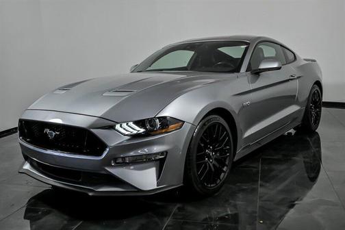 Iconic Silver Metallic 2022 Ford Mustang GT Premium