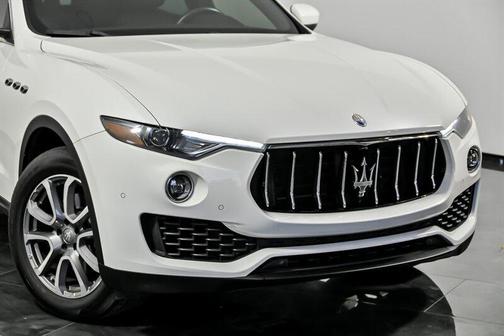 2018 Maserati Levante Base