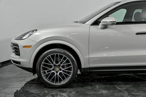 2022 Porsche Cayenne Platinum Edition