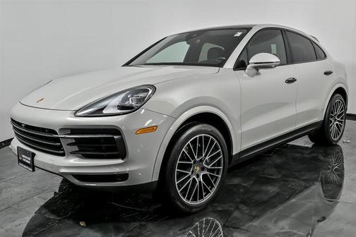 2022 Porsche Cayenne Platinum Edition
