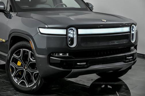 2022 Rivian R1T Launch Edition