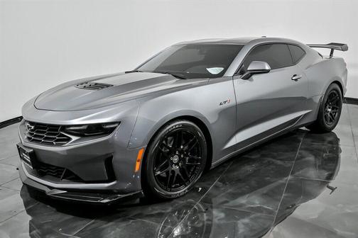 2021 Chevrolet Camaro RWD Coupe LT1