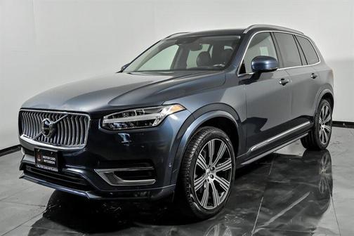Denim Blue Metallic 2020 Volvo XC90 T6 Inscription
