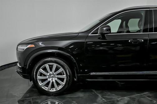 Onyx Black Metallic 2018 Volvo XC90 T6 Inscription
