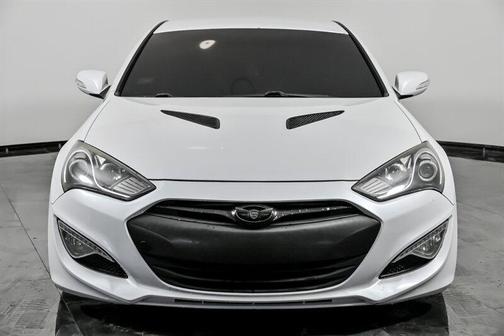 2015 Hyundai Genesis Coupe 3.8 Base