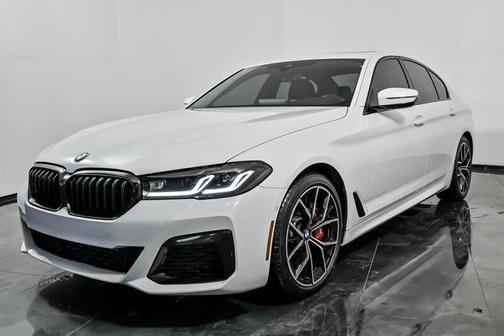 2022 BMW 530 i xDrive