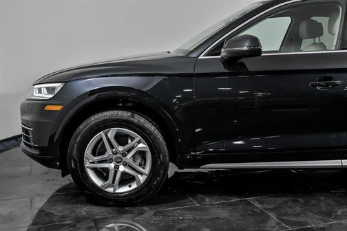 2018 Audi Q5 2.0T Premium Plus
