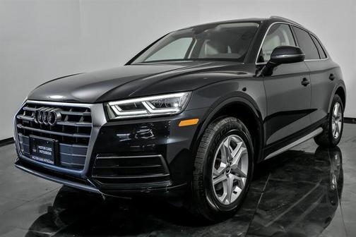 2018 Audi Q5 2.0T Premium Plus
