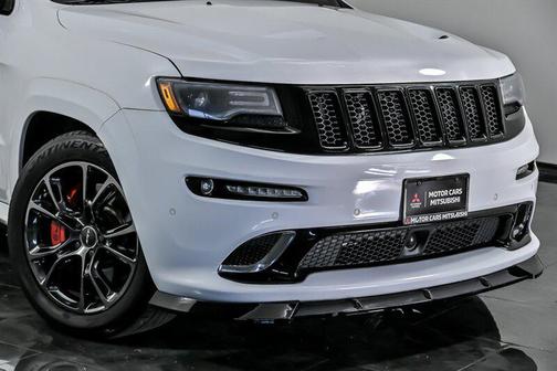 Bright White Clearcoat 2014 Jeep Grand Cherokee SRT