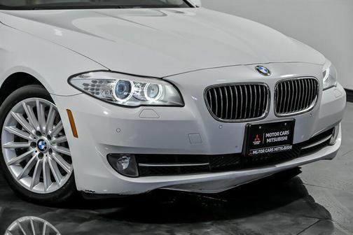 Alpine White 2011 BMW 535 535i