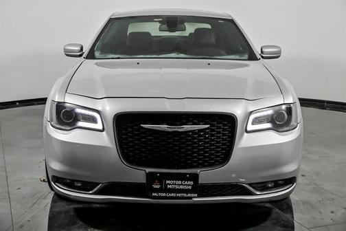 2020 Chrysler 300 S