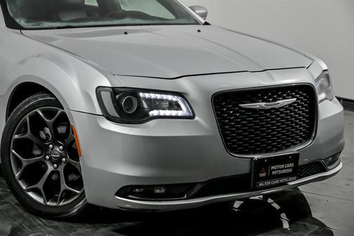 2020 Chrysler 300 S