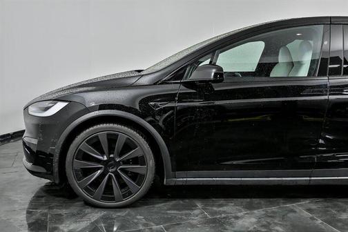 Solid Black 2022 Tesla Model X Plaid Tri Motor All-Wheel Drive
