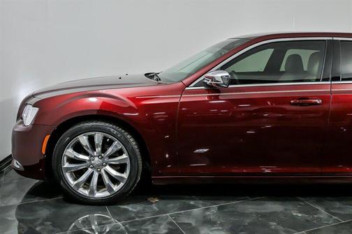 2020 Chrysler 300 Touring