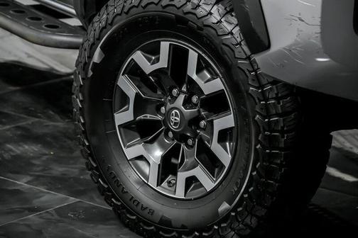 2020 Toyota Tacoma TRD Off Road