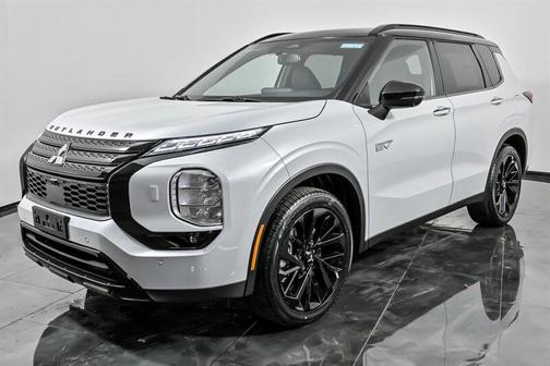 2025 Mitsubishi Outlander PHEV SEL